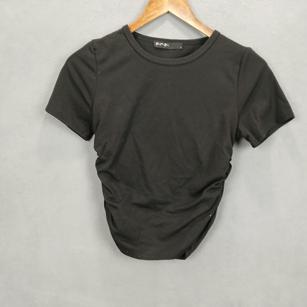 Brit & Bri Cropped Top Womens Medium Black Short Sleeve Ruched Side Modern